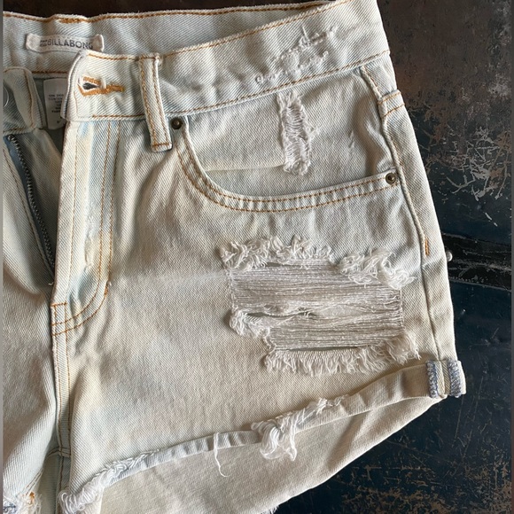 Billabong Saltwash Denim Distressed Jean Shorts - Picture 4 of 5